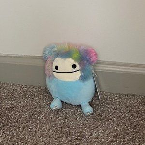 Squishmallow ZoZo the Bigfoot